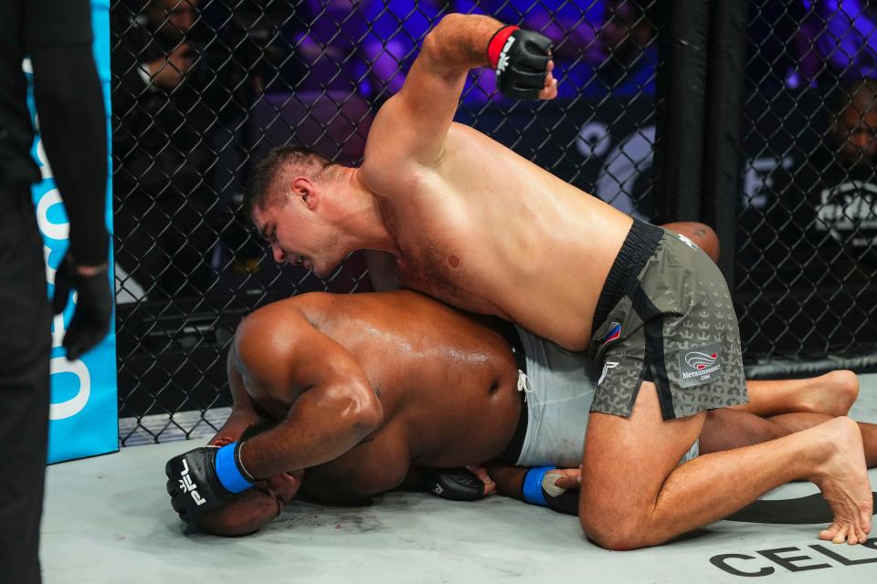 Preview Результаты PFL 2: Марсирлей Алвес побеждает Леандро Иго, Джейк Хэдли демонстрирует редкий «Шотландский твистер»