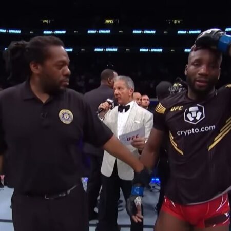 Дэниел Кормье смеется над заявлением Джона Джонса о превосходстве в тяжелом весе: ‘Он сошел с ума’