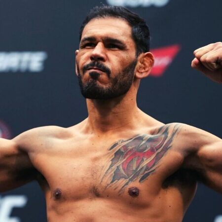 Легенда UFC Антонио Рожерио Ногейра нокаутировал бразильского инфлюенсера в боксерском возвращении