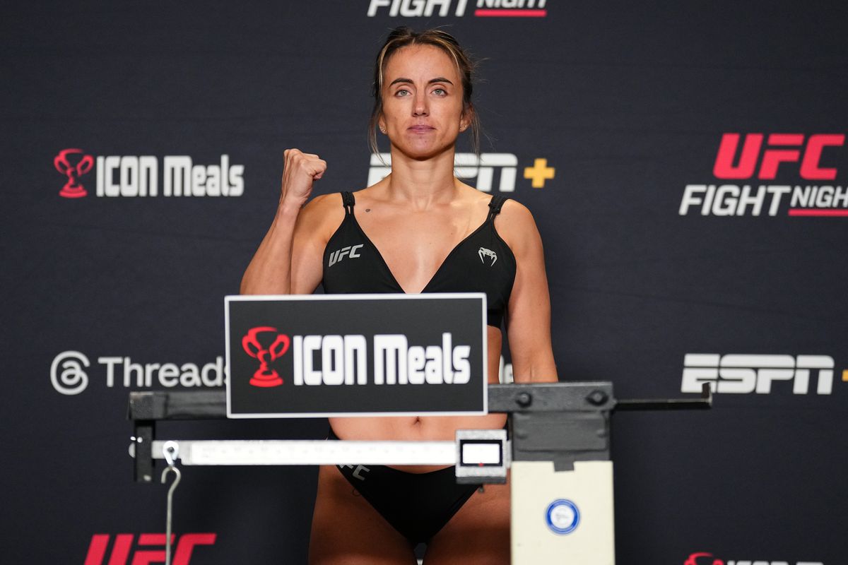 Preview Ставки боя Блэнчфилд против Барбер на UFC Vegas 107: Путь к титулу наилегчайшего веса