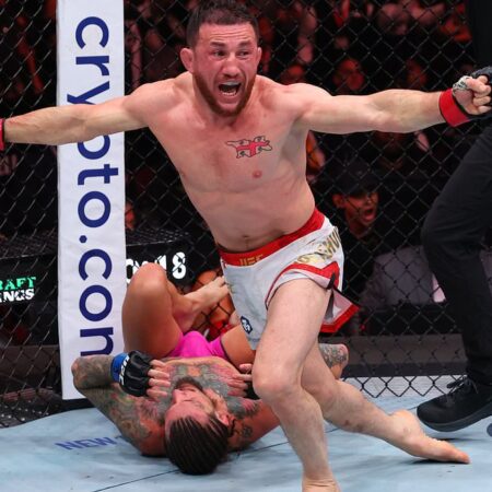 Двалишвили победил О’Мэлли сабмишном: Подробности главного боя UFC 316