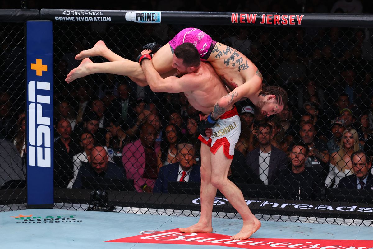Preview UFC 316: Реванш Мереб Двалишвили против Шона О’Мэлли 2