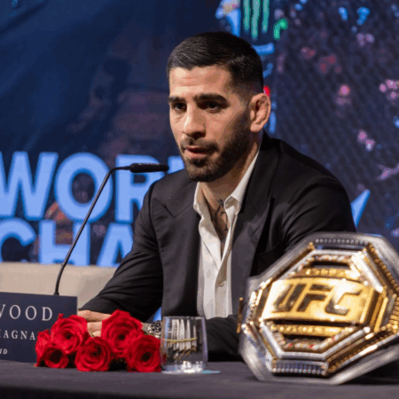 Сложное наследие Джона Джонса: почему фанаты по-разному отреагировали на его уход?