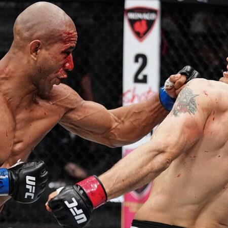 Жак Херманссон прокомментировал тяжелый нокаут на UFC 317