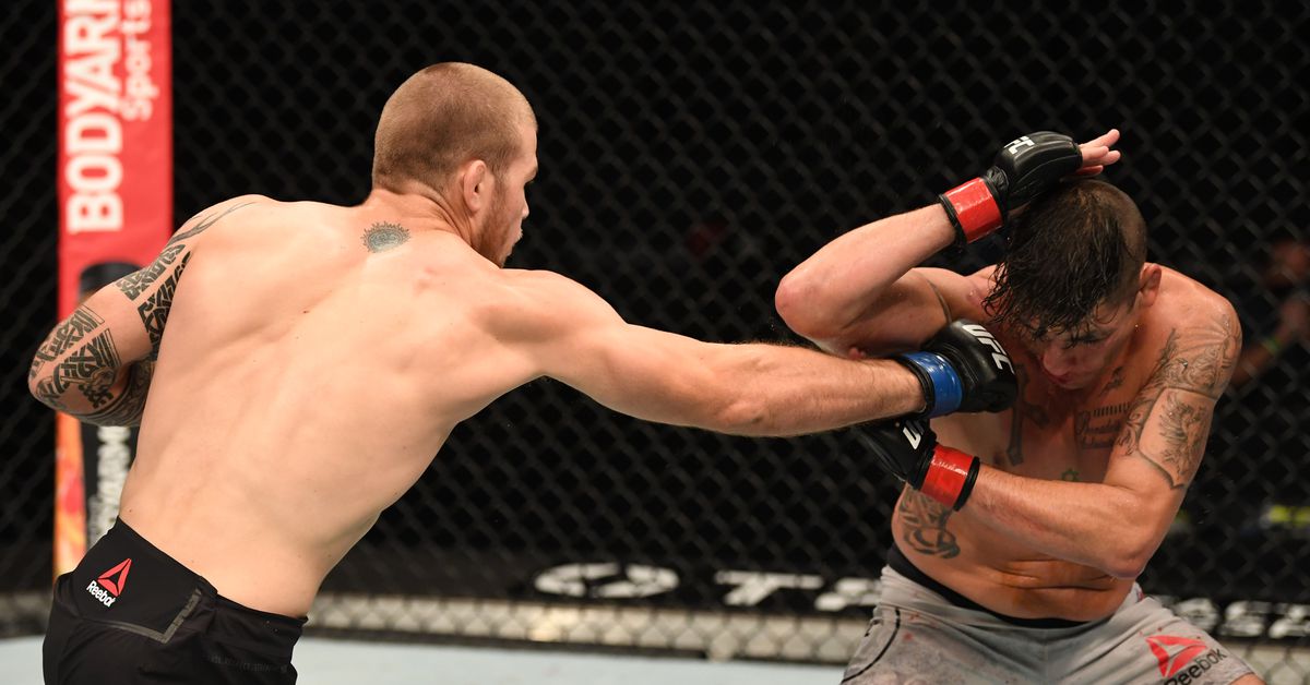 Preview Как Джейк Мэттьюз завершил карьеру Диего Санчеса в UFC, одержав победу, после которой захотел извиниться