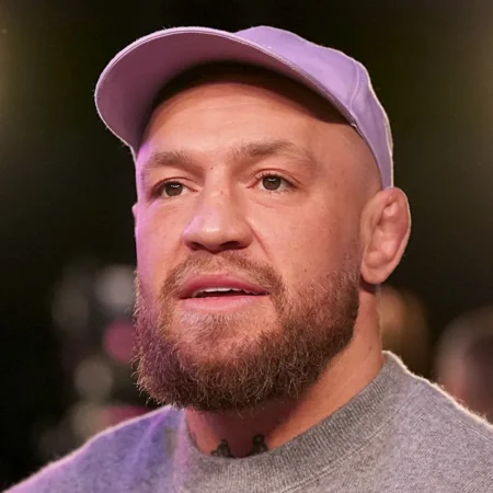 Партнер Конора Макгрегора подтвердил планы суперзвезды UFC вернуться в октагон на мероприятии в Белом доме