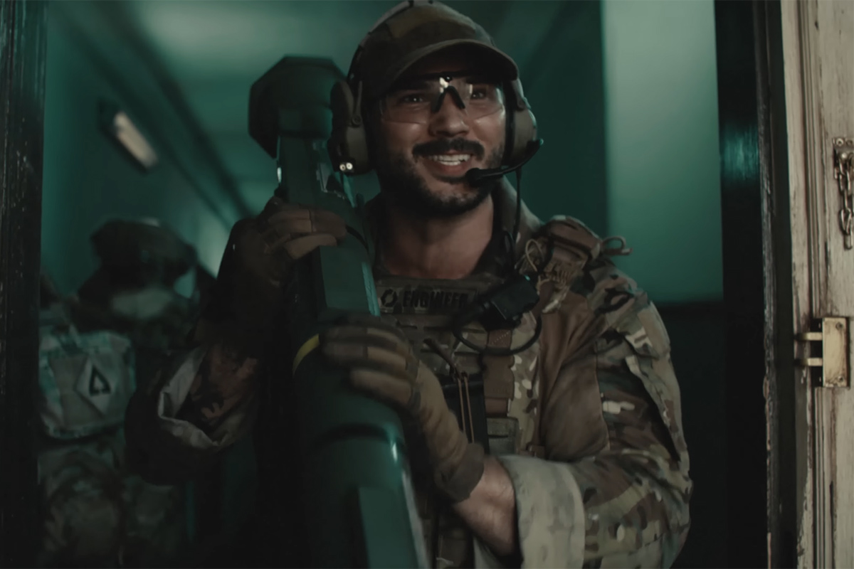 Preview Звезда UFC Пэдди Пимблетт появился в новом трейлере «Battlefield» вместе с Заком Эфроном