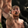 Легенда UFC, которая провела тяжелейший бой с «Величайшим», может последовать примеру Даррена Тилла