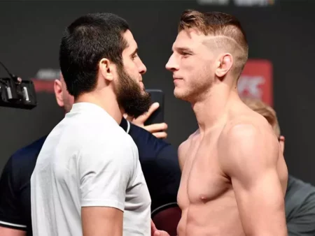 Дэн Хукер неожиданно выразил поддержку Исламу Махачеву перед титульным боем на UFC 322