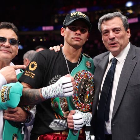 Президент WBC Маурисио Сулейман подробно объяснил исключение и восстановление Райана Гарсии