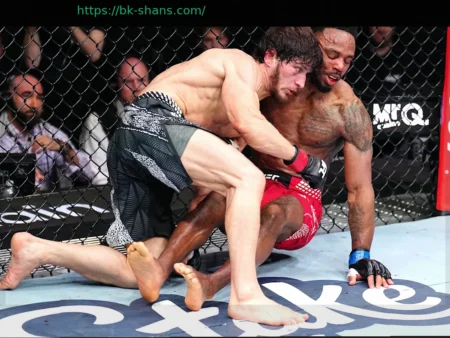 Мовсар Евлоев одержал 20-ю победу в карьере, одолев Лерона Мерфи на UFC London