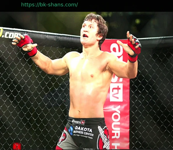 Возвращение экс-чемпиона легкого веса в со-главном событии PFL Sioux Falls