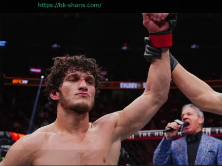 Евлоев приступил к подготовке к титульному бою UFC