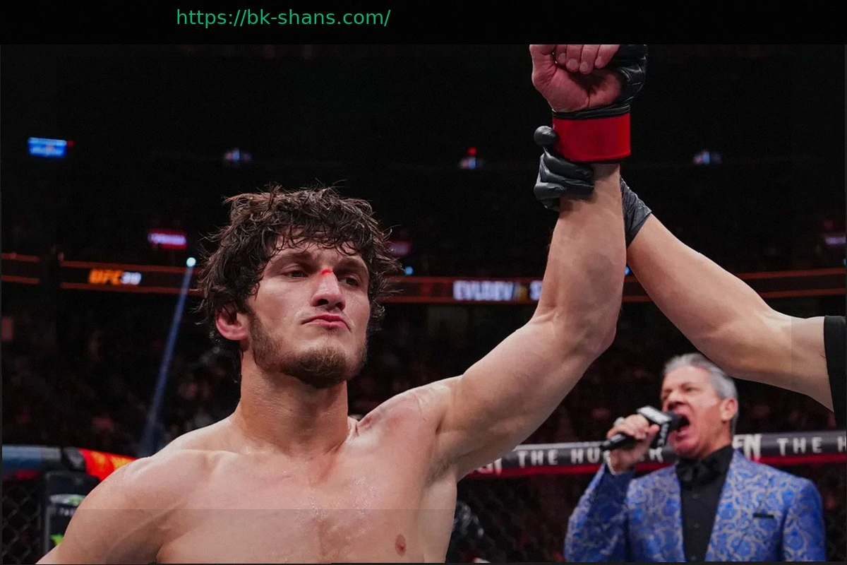 Preview Евлоев приступил к подготовке к титульному бою UFC